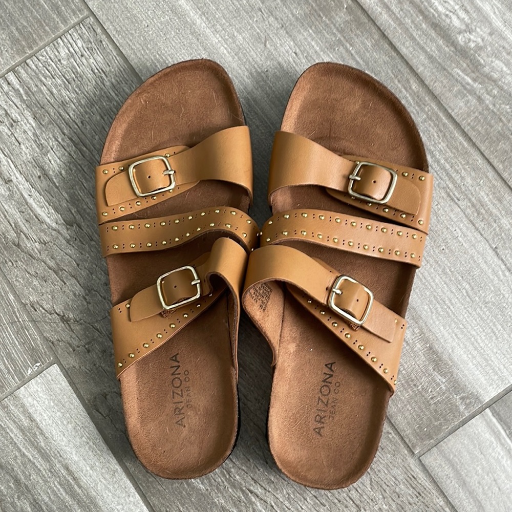 Brown strappy sandals Size 8